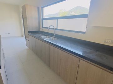 Casa en VENTA , Las Esmeraldas