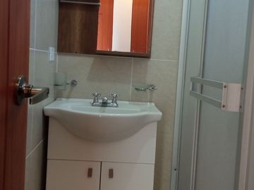 EN VENTA – AMPLIA CASA ESQUINERA EN URBANIZACIÓN DEL EJÉRCITO - CASHAPAMBA - SANGOLQUI - VALLE DE LOS CHILLOS