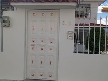 EN VENTA – AMPLIA CASA ESQUINERA EN URBANIZACIÓN DEL EJÉRCITO - CASHAPAMBA - SANGOLQUI - VALLE DE LOS CHILLOS