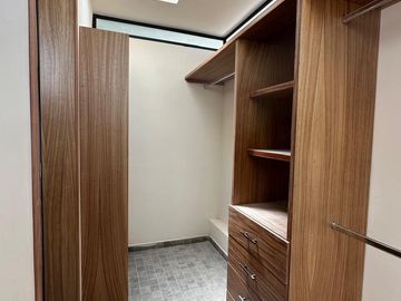 RESIDENCIAL EN VENTA EN LOMA BONITA