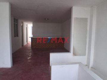Oportunidad De Inversion. Venta De Casa En Zona Residencial En Urb. Banchero Rossi Nuevo Chimbote.