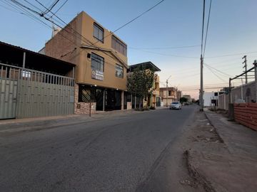 OPORTUNIDAD !!! VENTA DE CASA EN CASUARINAS 3RA ETAPA