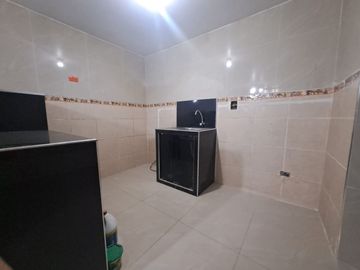 OPORTUNIDAD !!! VENTA DE CASA EN CASUARINAS 3RA ETAPA