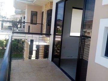 RFO 3-Bedrooms Single Detached House and lot for sale in Panglao Bohol