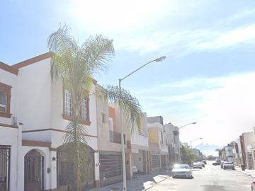 Casa en Venta. Cumbres Elite 4to Sector, Monterrey, Nuevo León. Remate Hipotecario.
