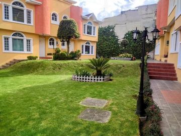 Venta de Casa en el Norte de Quito, Sector El Condado, Santa Anita