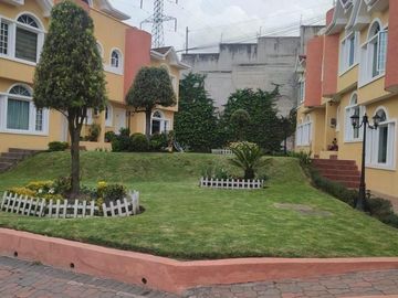Venta de Casa en el Norte de Quito, Sector El Condado, Santa Anita