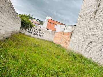 Terreno plano en venta con cerramiento en urbanizacion privada-Conocoto