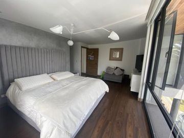 Casa Venta Nayon. Urbanizacion exclusiva. Doble filtro de seguridad.