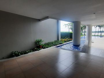 DEPARTAMENTO 606.81 M2 