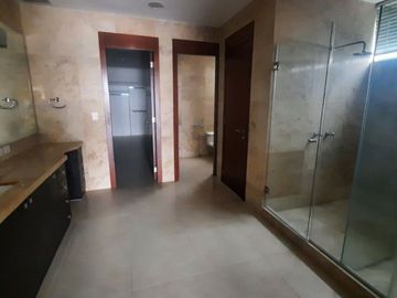 DEPARTAMENTO 606.81 M2 
