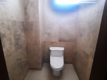 DEPARTAMENTO 606.81 M2 
