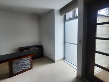 DEPARTAMENTO 606.81 M2 