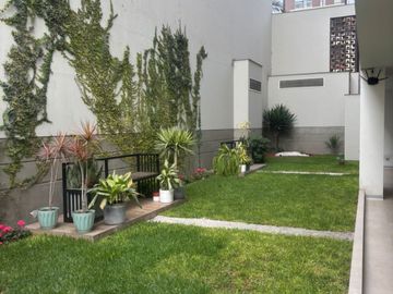 ALQUILO DEPARTAMENTO CON VISTA HACIA EL MAR EN BARRANCO DE 85 M2 CON 3 HABITACIONES