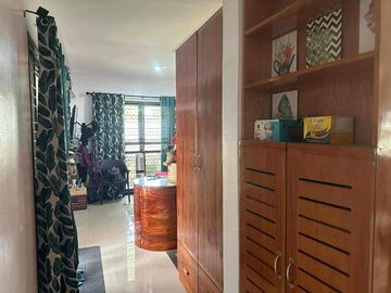HOUSE AND LOT IN AMADEO CAVITE