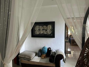 HOUSE AND LOT IN AMADEO CAVITE