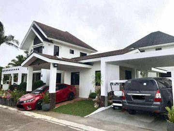 HOUSE AND LOT IN AMADEO CAVITE
