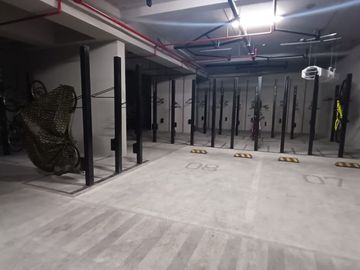 🏙️ Vive en las Alturas con Estilo frente a san isidro 3 hab. Amoblado