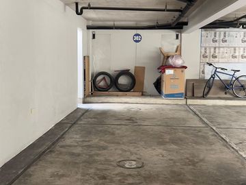 Vendo amplio departamento a una cuadra del Pentagonito - San Borja