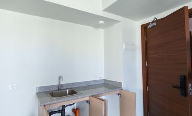 2 Bedroom Condo for Sale in Pasay City Near Arellano University and De La Salle University Manila