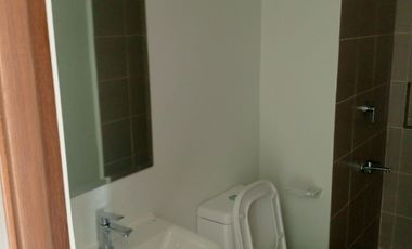 2 Bedroom Condo for Sale in Pasay City Near Arellano University and De La Salle University Manila