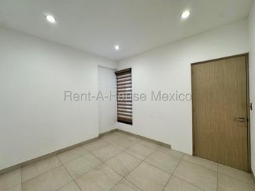 Jurica, casa en venta en Arco de Piedra. FVR