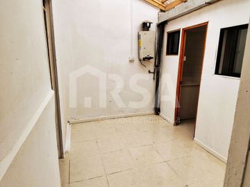 CASA 2 HABITACIOMES / 1 BAÑO, CALLE CHILOÉ 1666, SANTIAGO