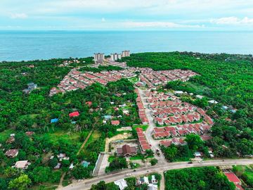 1 Bedroom A Mid Condominium in Royal Oceancrest located at Dao, Dauis, Bohol