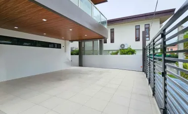 Modern Tropical Home for Sale in Royale Cebu Estates, Consolacion – With Pool & Scenic Views