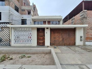 VENTA DE CASA EN PALAO - SAN MARTIN DE PORRES