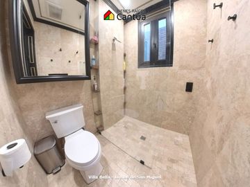 Casa en venta | Estilo Le Corbusier con vista al mar | Lomas de San Miguel, Ensenada