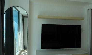 AZURE170XB: For Rent Fully Furnished 1BR with Balcony in Azure Urban Resort Residences