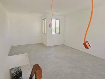 Affordable Townhouse For Sale In PacificTown Naic Cavite With Parking Gate & Fence.