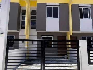 Townhouse For Sale In PacificTown Naic Cavite With Car Garage Fence & Gate.