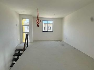 Townhouse For Sale In PacificTown Naic Cavite With Car Garage Fence & Gate.