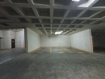 DEPARTAMENTO EN VENTA LOMAS ANAHUAC 2 O 3 REC, 3 BAÑOS, 3 ESTACIONAMIENTOS CON AMENIDADES!!!