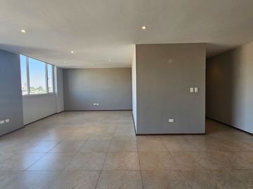 DEPARTAMENTO EN VENTA LOMAS ANAHUAC 2 O 3 REC, 3 BAÑOS, 3 ESTACIONAMIENTOS CON AMENIDADES!!!