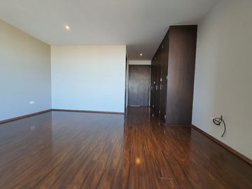 DEPARTAMENTO EN VENTA LOMAS ANAHUAC 2 O 3 REC, 3 BAÑOS, 3 ESTACIONAMIENTOS CON AMENIDADES!!!