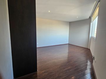 DEPARTAMENTO EN VENTA LOMAS ANAHUAC 2 O 3 REC, 3 BAÑOS, 3 ESTACIONAMIENTOS CON AMENIDADES!!!