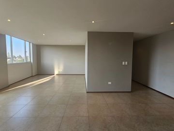 DEPARTAMENTO EN VENTA LOMAS ANAHUAC 2 O 3 REC, 3 BAÑOS, 3 ESTACIONAMIENTOS CON AMENIDADES!!!