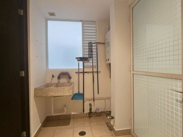 DEPARTAMENTO EN VENTA LOMAS ANAHUAC 2 O 3 REC, 3 BAÑOS, 3 ESTACIONAMIENTOS CON AMENIDADES!!!