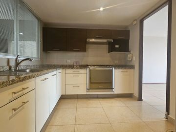 DEPARTAMENTO EN VENTA LOMAS ANAHUAC 2 O 3 REC, 3 BAÑOS, 3 ESTACIONAMIENTOS CON AMENIDADES!!!
