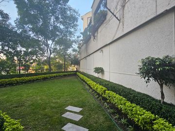 DEPARTAMENTO EN VENTA LOMAS ANAHUAC 2 O 3 REC, 3 BAÑOS, 3 ESTACIONAMIENTOS CON AMENIDADES!!!
