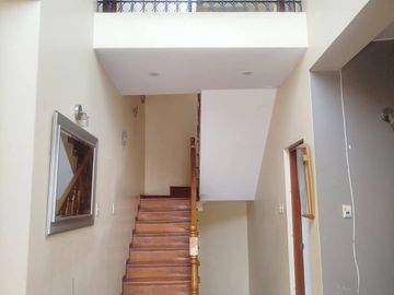 VENTA CASA URB. LOS GIRASOLES DE HUAMPANI CHACLACAYO 200 M2 $265 000