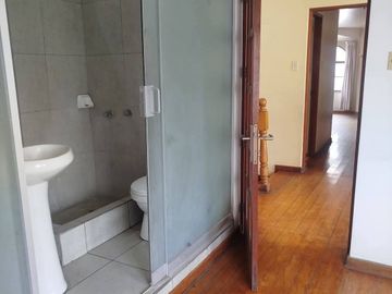VENTA CASA URB. LOS GIRASOLES DE HUAMPANI CHACLACAYO 200 M2 $265 000
