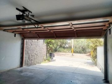 VENTA CASA URB. LOS GIRASOLES DE HUAMPANI CHACLACAYO 200 M2 $265 000
