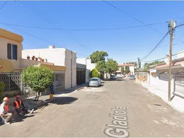 ARV (EMB) CASA EN VENTA DE CONTADO EN JARDINES DE DURANGO DURANGO