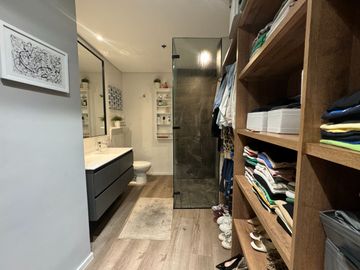 Venta Apto alto Palmas moderno