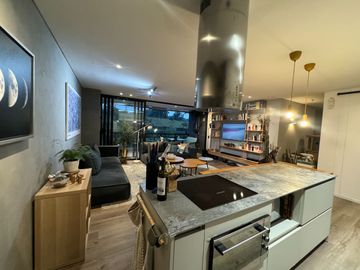 Venta Apto alto Palmas moderno