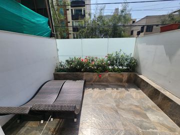 Vendo Departamento En Primer Piso En Miraflores